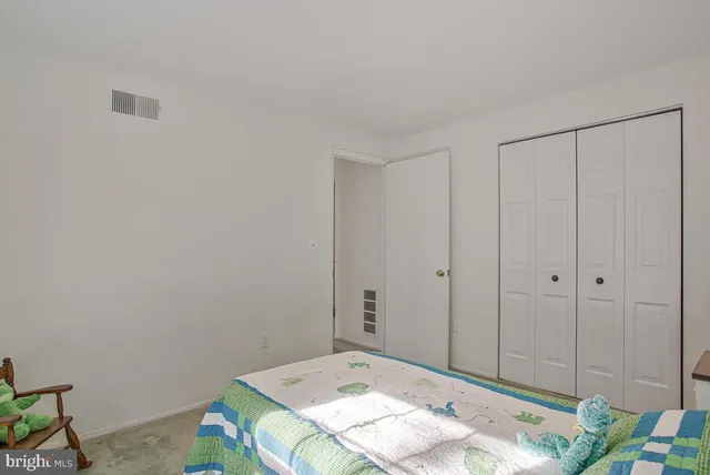 $265,000 | 7641 Hennesey Court, Glen Burnie, MD 21061