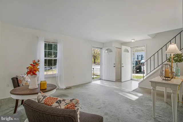 $265,000 | 7641 Hennesey Court, Glen Burnie, MD 21061