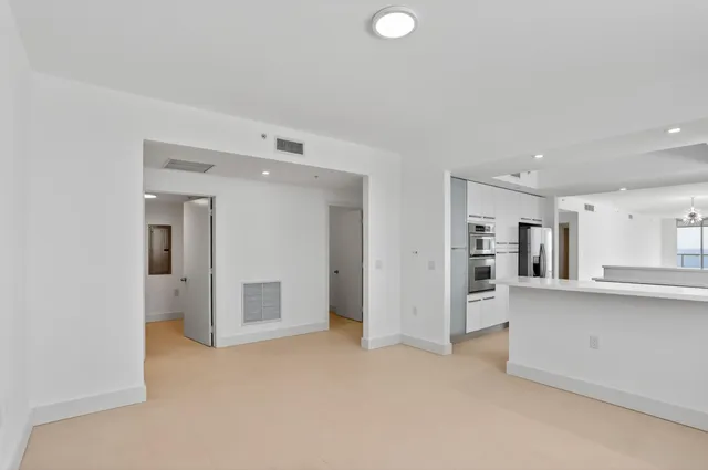 $1,945,000 | 704 North Ocean Boulevard, Unit 701, Pompano Beach, FL 33062