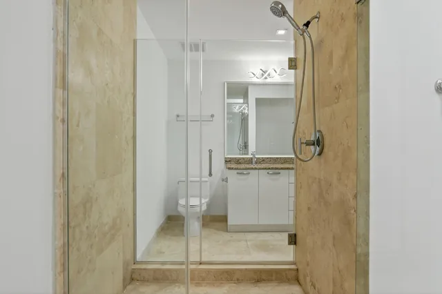 $1,945,000 | 704 North Ocean Boulevard, Unit 701, Pompano Beach, FL 33062