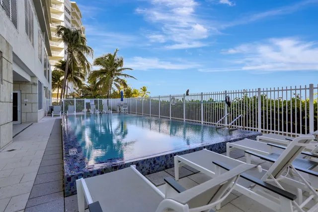 $1,945,000 | 704 North Ocean Boulevard, Unit 701, Pompano Beach, FL 33062