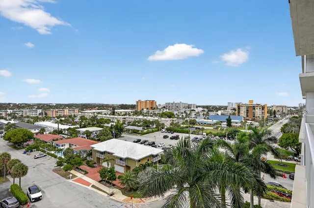 $1,945,000 | 704 North Ocean Boulevard, Unit 701, Pompano Beach, FL 33062