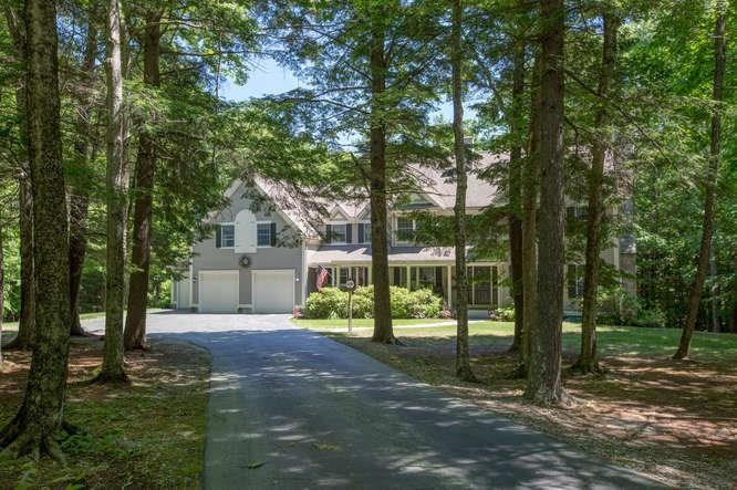 21 Fox Run Road Falmouth, ME 04105 - Photo 1 of 35 Photo
