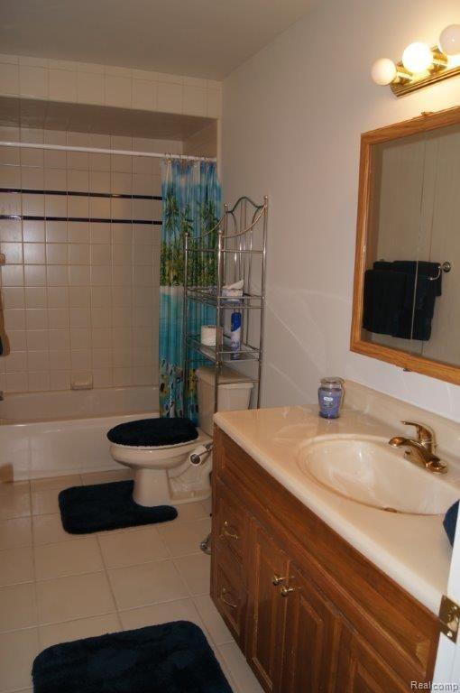 3879 Lippincott Road Lapeer, MI 48446 - Photo 12 of 22 3879 Lippincott 029.jpg