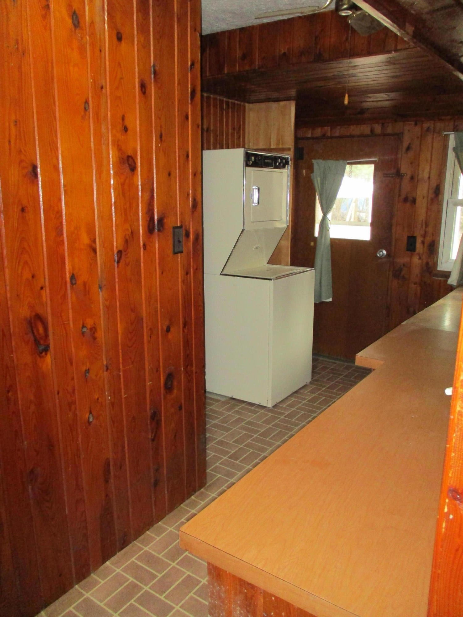 6437 Old Lake Road Grayling, MI 49738 - Photo 14 of 26 Gallery Image 14