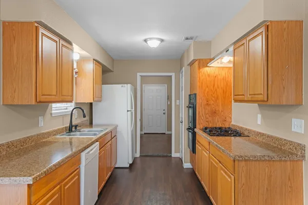 $1,700 | 12420 Mile Drive, Houston, TX 77065
