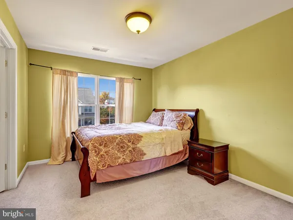 $869,900 | 2817 Compass Circle, Woodbridge, VA 22191