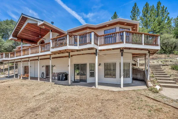 $1,100,000 | 1510 Hanging Tree Road, Murphys, CA 95247