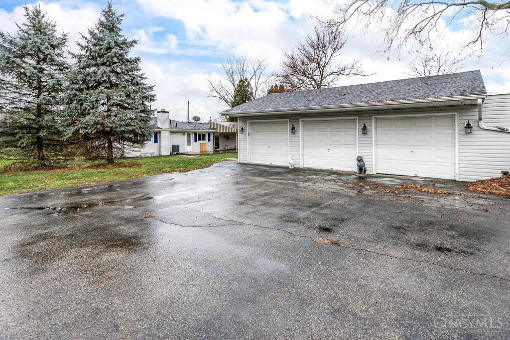 6848 Irwin Simpson Road Mason, OH 45040 - Photo 35 of 38 Gallery Image 35