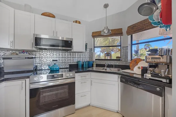 $789,000 | 29065 Rose Drive, Big Pine Key, FL 33043