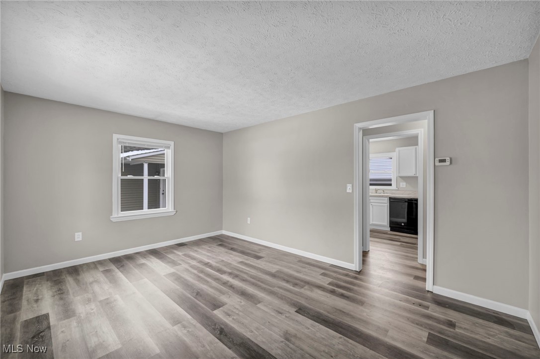 1677 Mapledale Road Wickliffe, OH 44092 - Photo 5 of 22