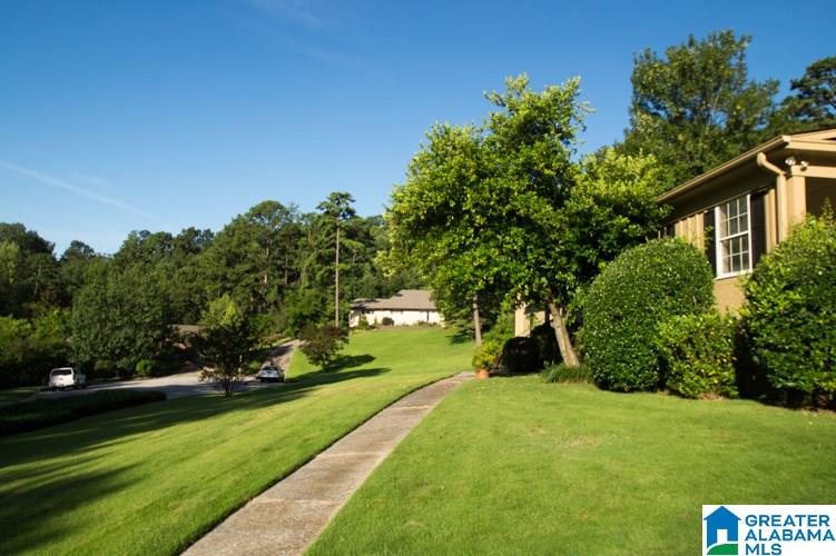 2208 Comer Place Birmingham, AL 35216 - Photo 3 of 21