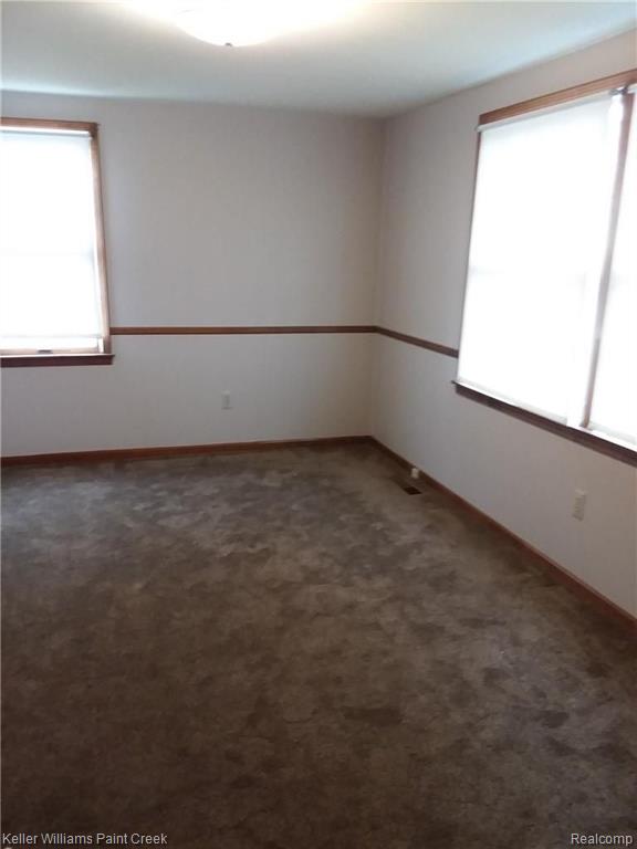 3919 Orchardview Avenue Rochester Hills, MI 48307 - Photo 14 of 18