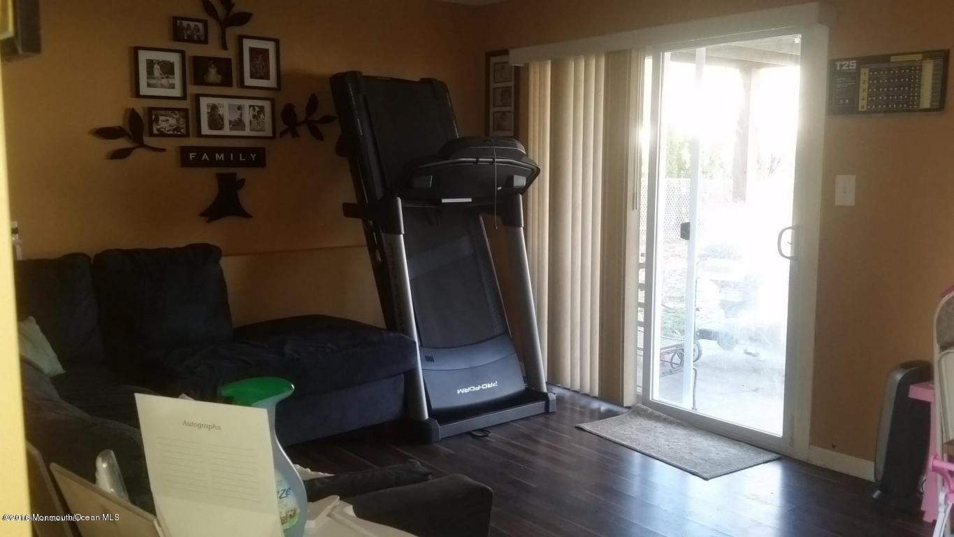 89 Salem Hill Road Howell, NJ 07731 - Photo 13 of 21 20150401162432162931000000-o