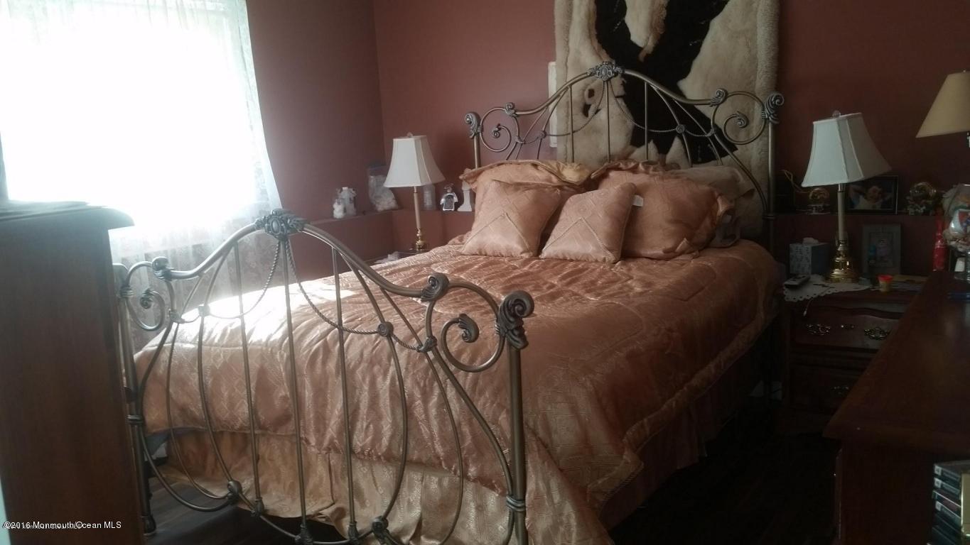 89 Salem Hill Road Howell, NJ 07731 - Photo 16 of 21 20150401162442136790000000-o