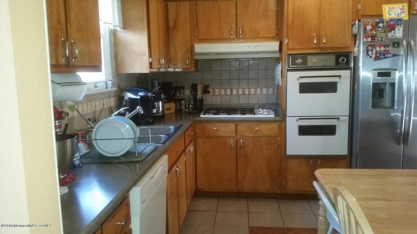 89 Salem Hill Road Howell, NJ 07731 - Photo 9 of 21 20150401162420994217000000-o