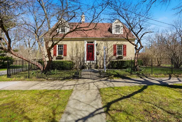 $575,000 | 218 North 4th Avenue, St. Charles, IL 60174