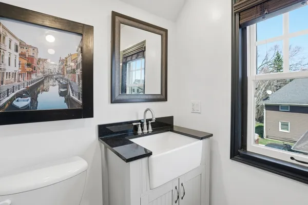 $575,000 | 218 North 4th Avenue, St. Charles, IL 60174