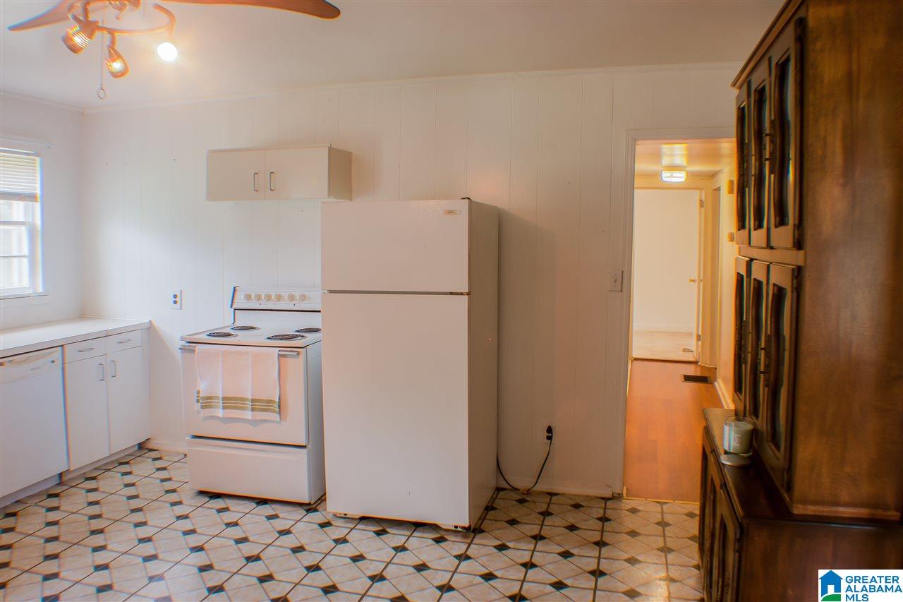 1683 Corner Road Hayden, AL 35079 - Photo 16 of 46