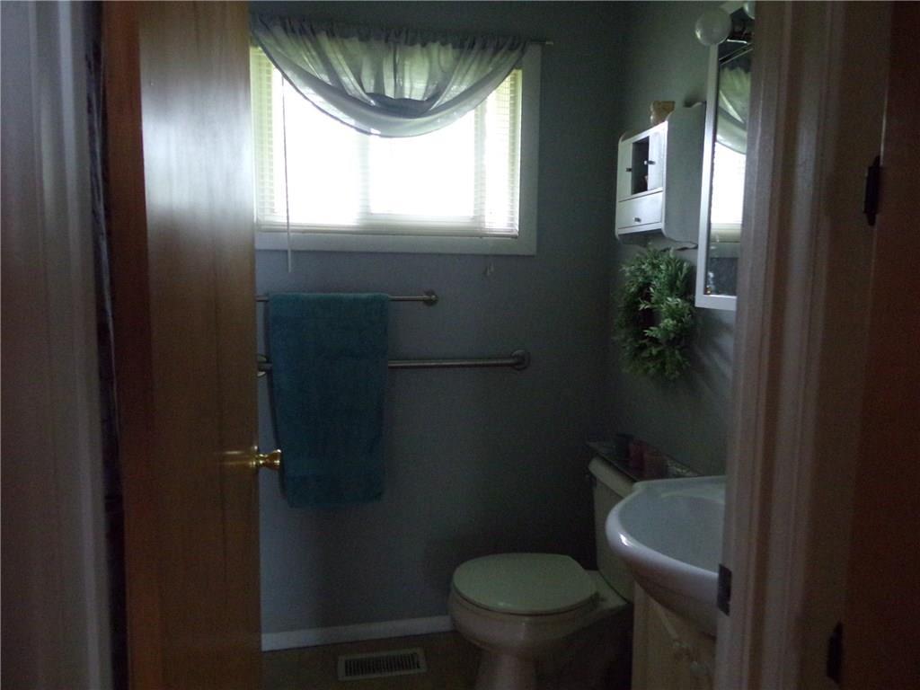 1108 Robin Road St. Marys, OH 45885 - Photo 14 of 16 Gallery Image 14