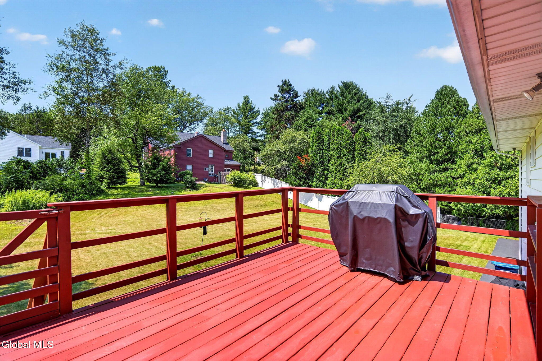 4 Farmingdale Road Colonie, NY 12110 - Photo 29 of 40 29-web-or-mls-028-019_DSC06327