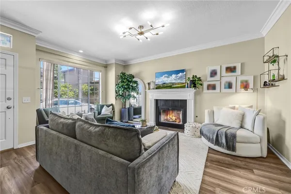 $4,500 | 1849 10th Avenue, Unit E, Monrovia, CA 91016