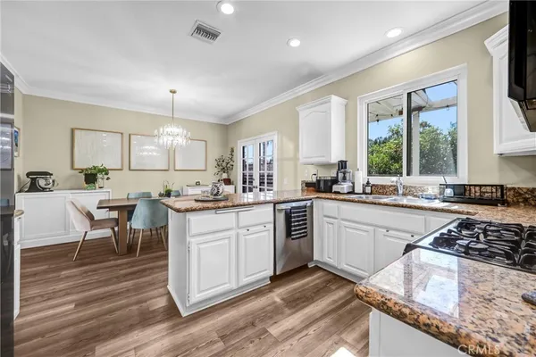 $4,500 | 1849 10th Avenue, Unit E, Monrovia, CA 91016