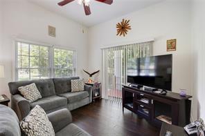 1012 Knightsbridge Road Kennesaw, GA 30144 - Photo 3 of 23