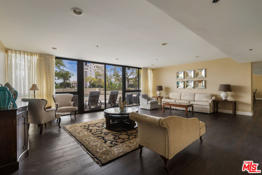 222 Monterey Road, Unit 505 Glendale, CA 91203 - Photo 21 of 24