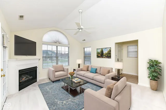 $275,000 | 11139 Tisbury Court, Fishers, IN 46038