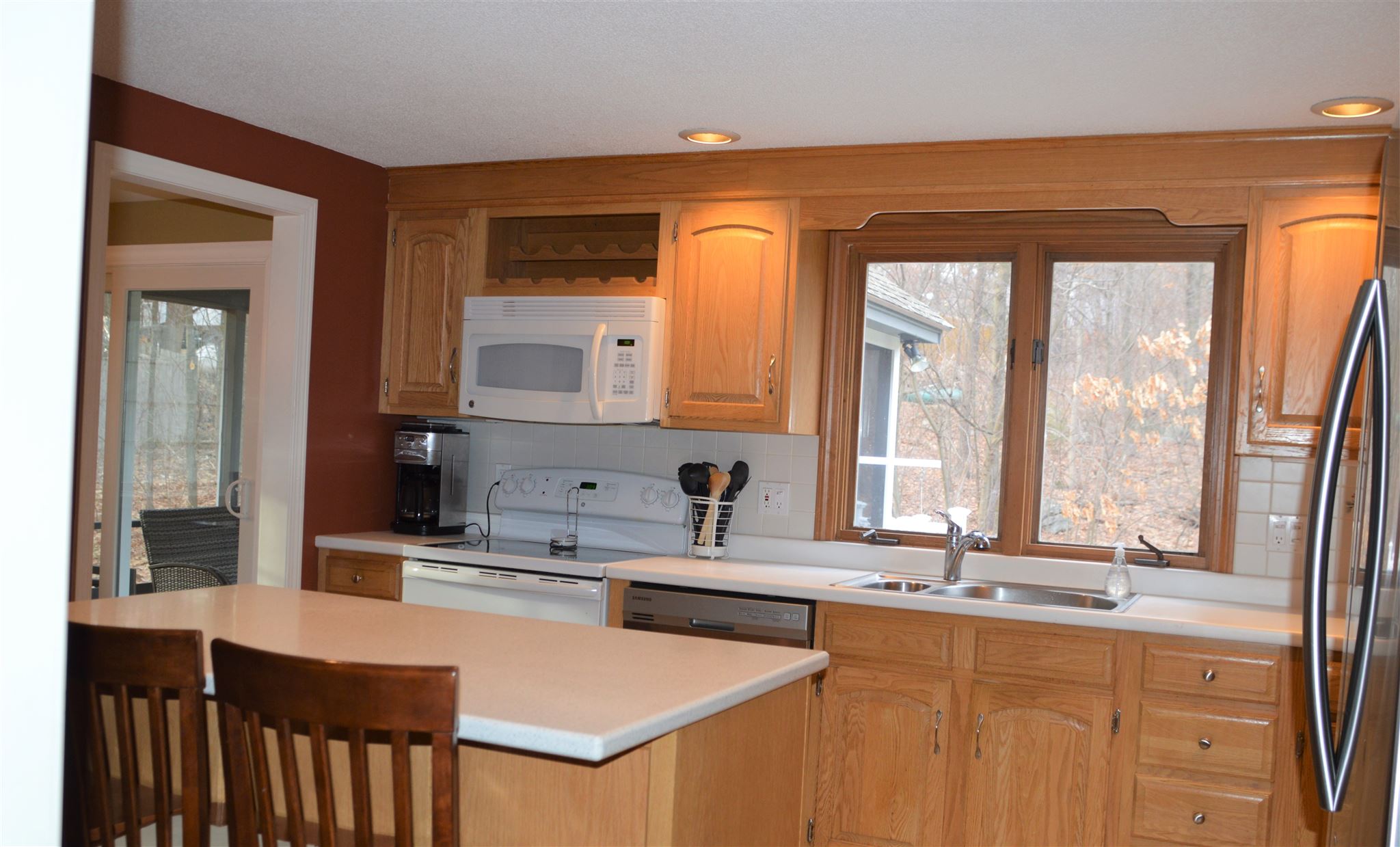32 Cabot Road Merrimack, NH 03054 - Photo 11 of 34 Gallery Image 11