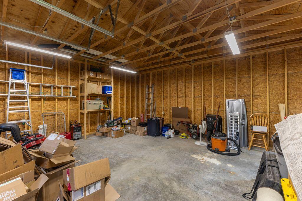 147 Spiller Hill Road Raymond, ME 04071 - Photo 43 of 44 44__V5A7936