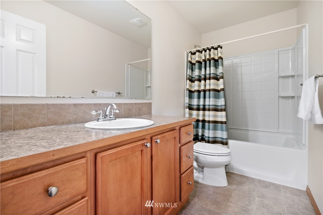 4229 154th Place Southeast Bothell, WA 98012 - Photo 15 of 24