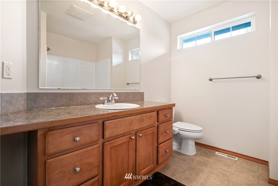 4229 154th Place Southeast Bothell, WA 98012 - Photo 17 of 24