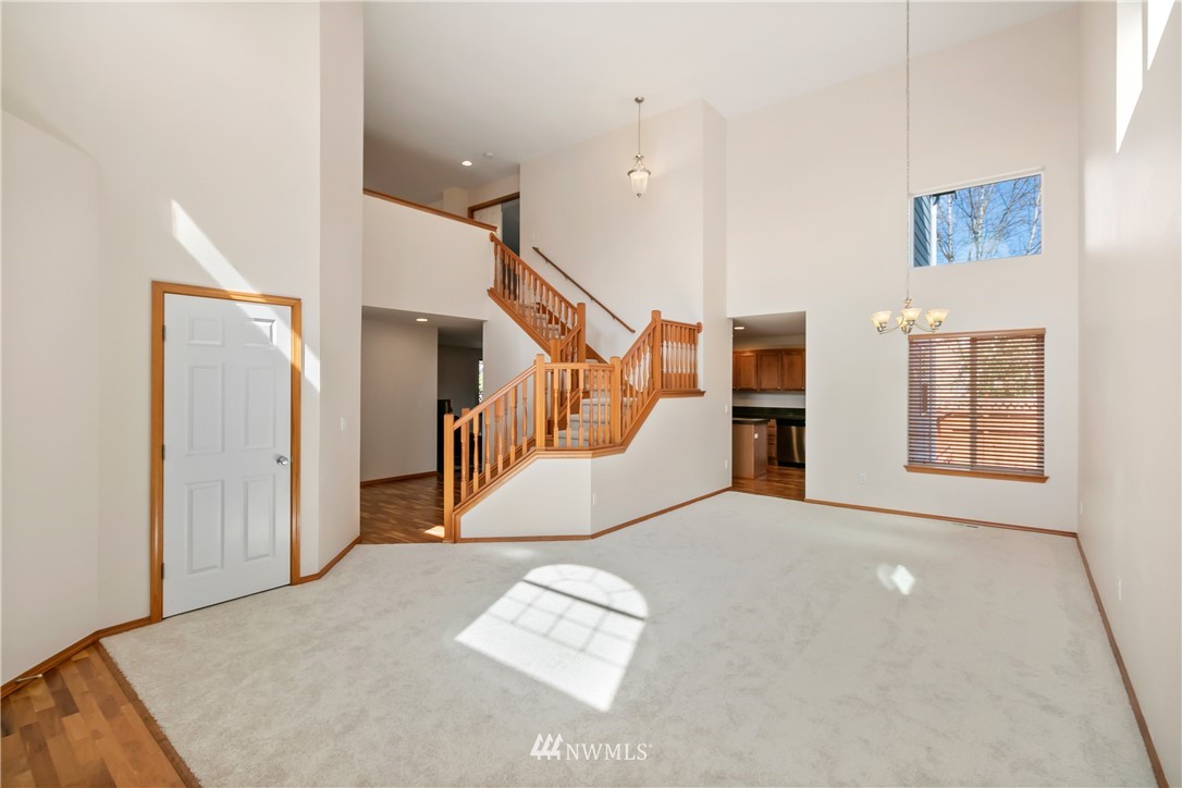 4229 154th Place Southeast Bothell, WA 98012 - Photo 6 of 24