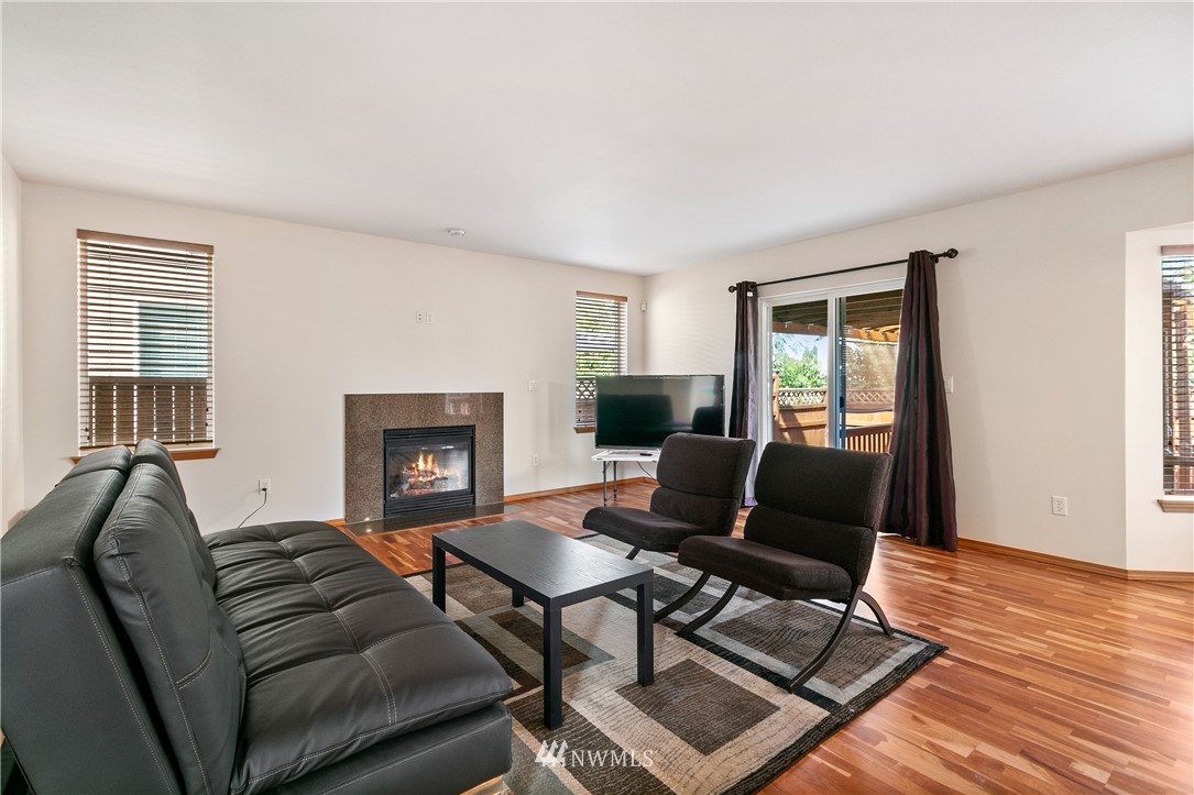 4229 154th Place Southeast Bothell, WA 98012 - Photo 7 of 24