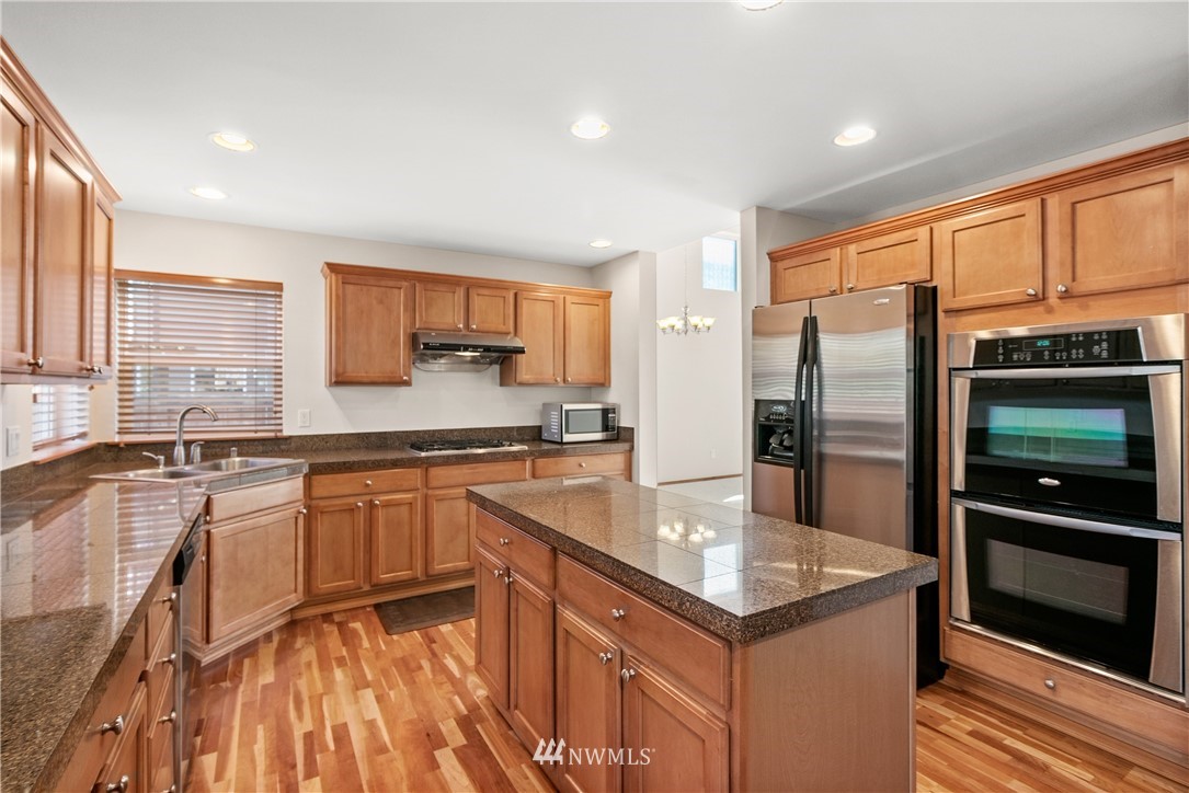 4229 154th Place Southeast Bothell, WA 98012 - Photo 10 of 24
