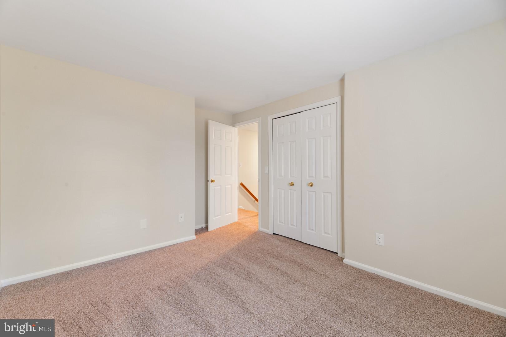 157 Peyton Road Sterling, VA 20165 - Photo 27 of 46 Bedroom 4