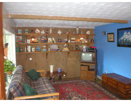 32 Stone Road Arlington, MA 02474 - Photo 6 of 8