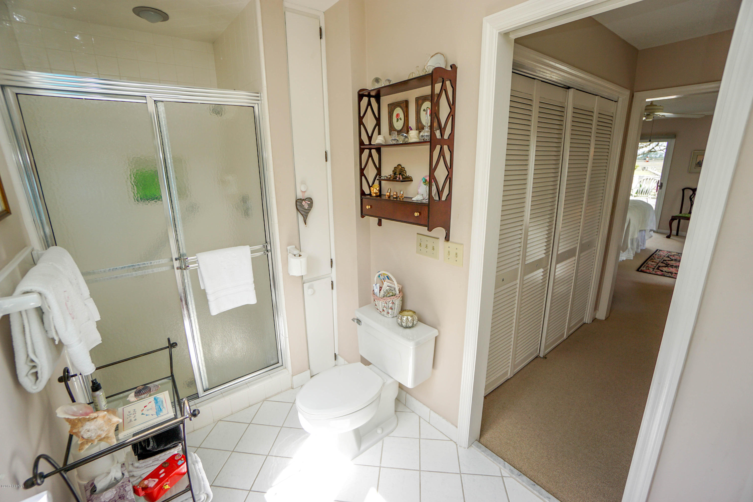 14 Fiddlers Trce Road Fripp Island, SC 29920 - Photo 41 of 50 Second Floor Master Bath