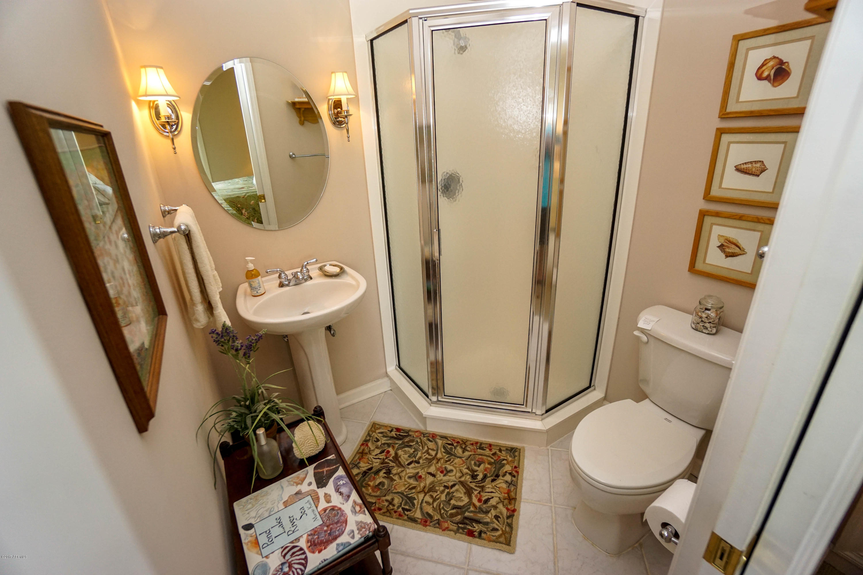 14 Fiddlers Trce Road Fripp Island, SC 29920 - Photo 44 of 50 Second Floor Guest Bath