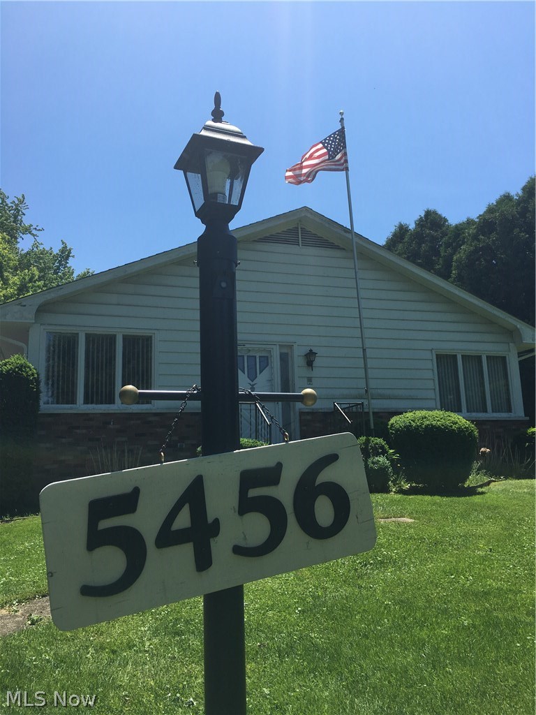 5456 Warren - Sharon Road Vienna, OH 44473 - Photo 1 of 16 WELCOME HOME