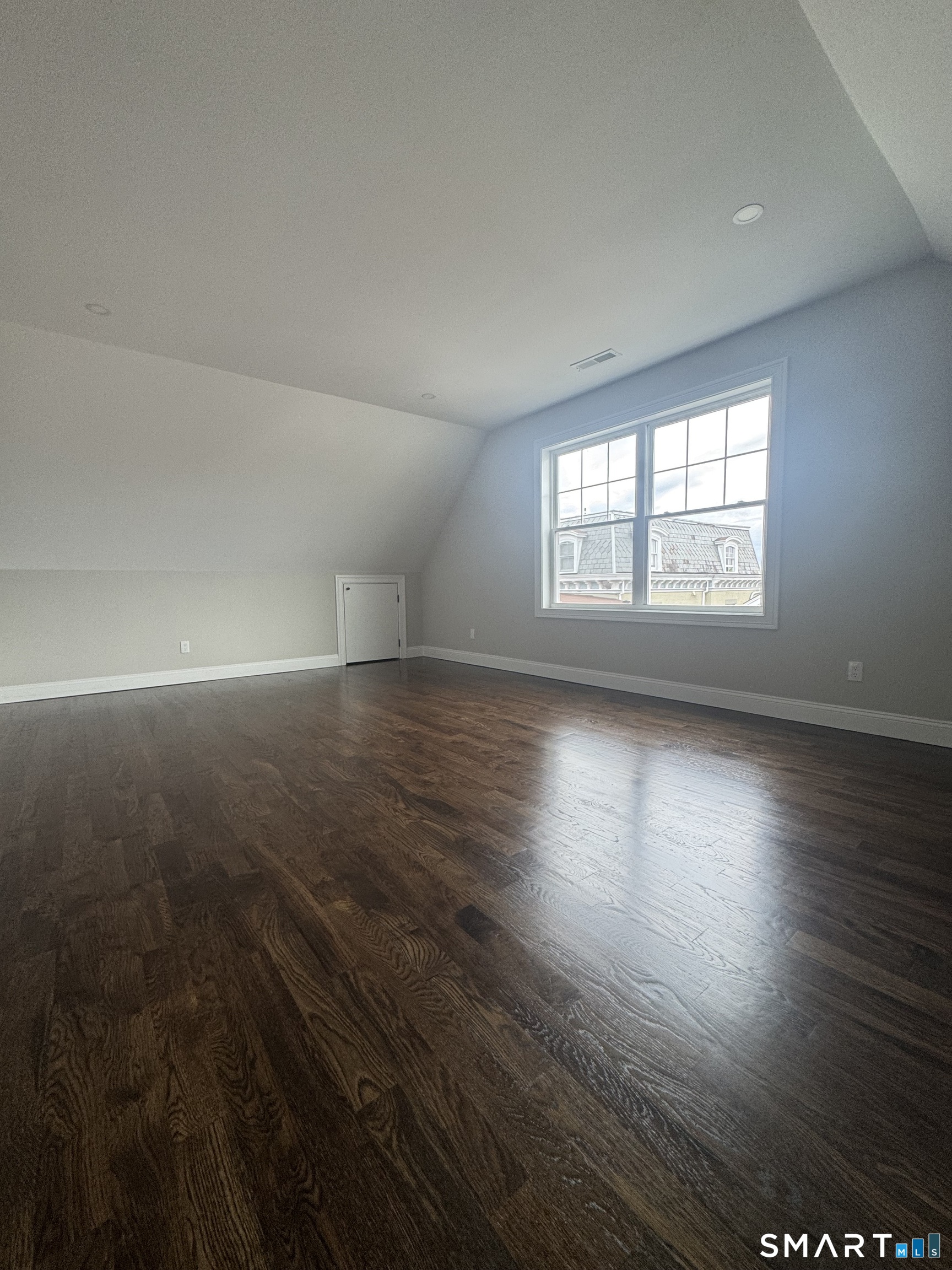 281 Harriet Street, Unit 281 Bridgeport, CT 06608 - Photo 11 of 13