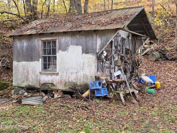 $205,000 | 3263 Trents Chapel Road, Sneedville, TN 37869