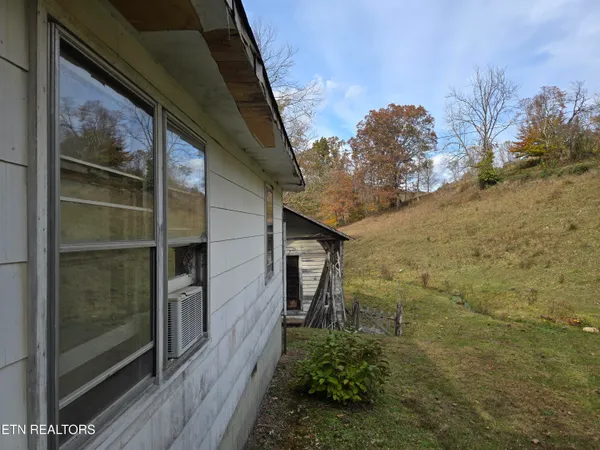 $205,000 | 3263 Trents Chapel Road, Sneedville, TN 37869