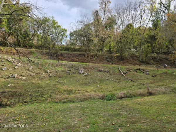 $205,000 | 3263 Trents Chapel Road, Sneedville, TN 37869