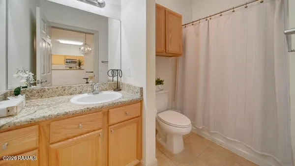 $229,000 | 201 Settlers Trace Boulevard, Unit 3412, Lafayette, LA 70508