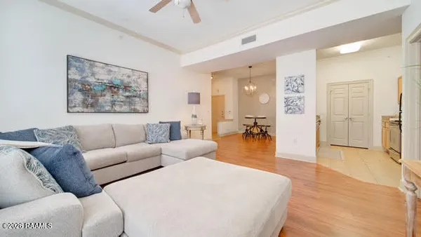 $235,000 | 201 Settlers Trace Boulevard, Unit 3412, Lafayette, LA 70508