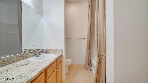 $229,000 | 201 Settlers Trace Boulevard, Unit 3412, Lafayette, LA 70508