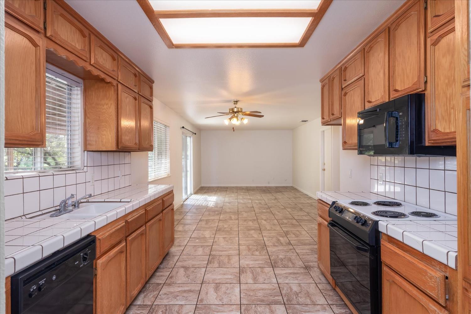31200 Revis Road Coarsegold, CA 93614 - Photo 17 of 30 Gallery Image 17